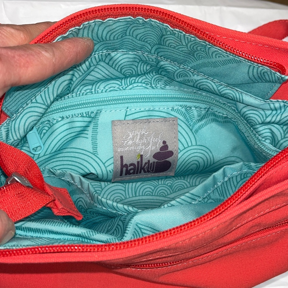 Haiku convertible crossbody purse. 8.5” tall x 12” wide x 5.5” deep. - Picture 6 of 10
